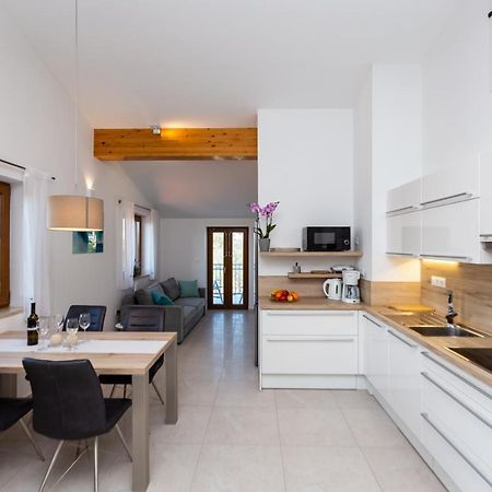 Apartments Krusec Πούλα Εξωτερικό φωτογραφία