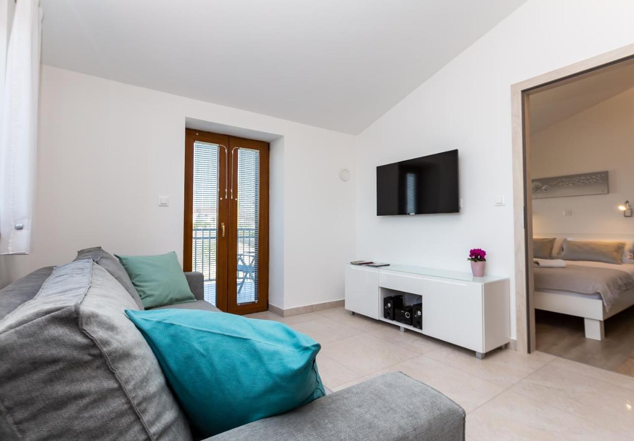 Apartments Krusec Πούλα Εξωτερικό φωτογραφία